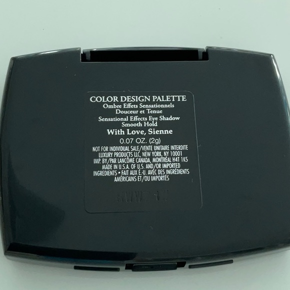 Lancôme eye color palette + cosmetic pouch . Fresh , never used. - Picture 2 of 3